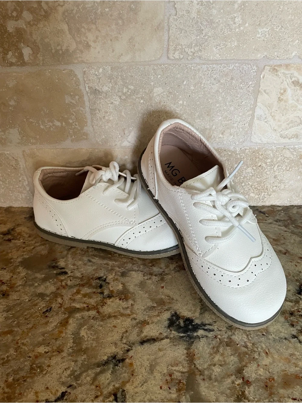 MG Baby White Faux Leather Oxford Dress Shoes are a classic and formal